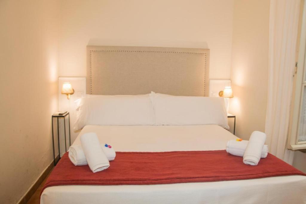 Hostal Callejon Del Agua Sewilla Zewnętrze zdjęcie