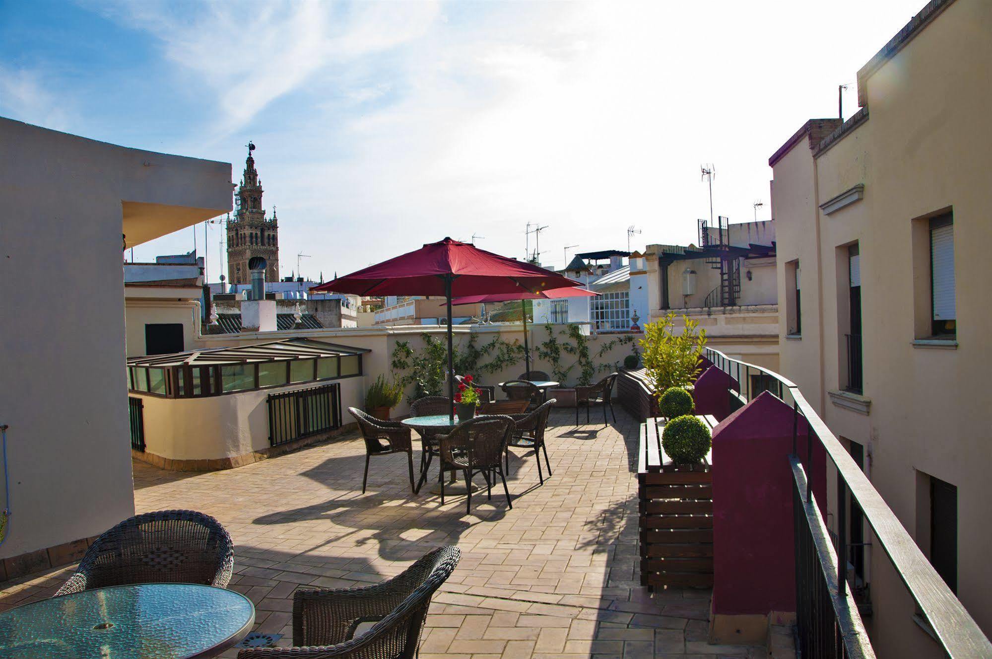 Hostal Callejon Del Agua Sewilla Zewnętrze zdjęcie