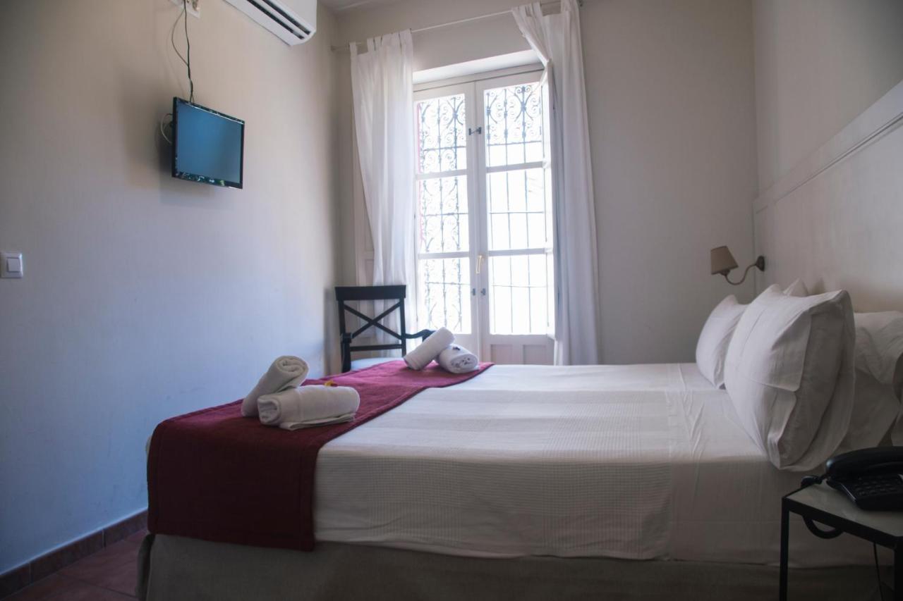 Hostal Callejon Del Agua Sewilla Zewnętrze zdjęcie