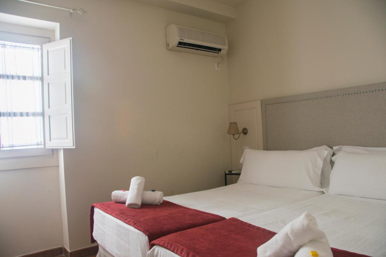 Hostal Callejon Del Agua Sewilla Zewnętrze zdjęcie