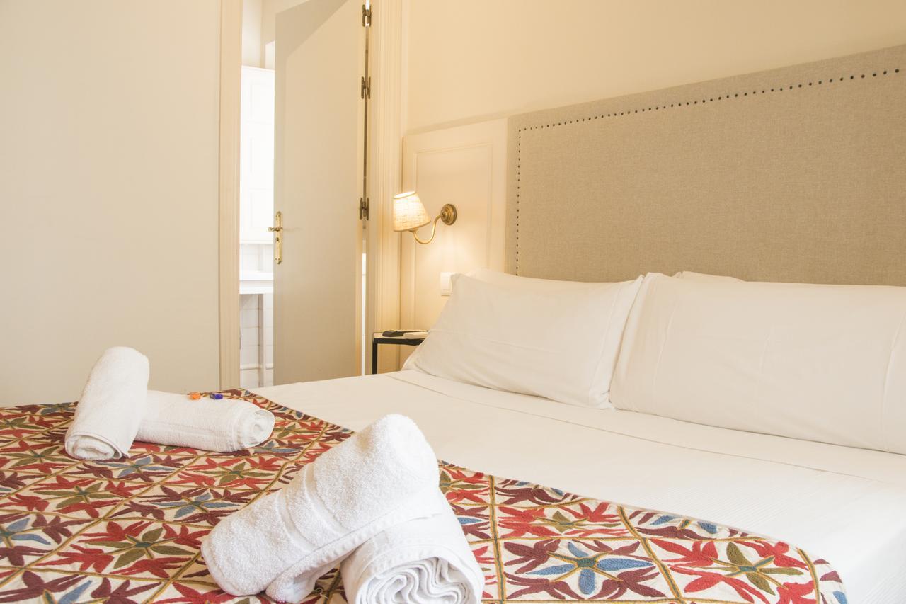 Hostal Callejon Del Agua Sewilla Zewnętrze zdjęcie